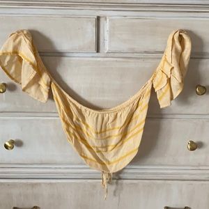 New with tags american eagle crop top